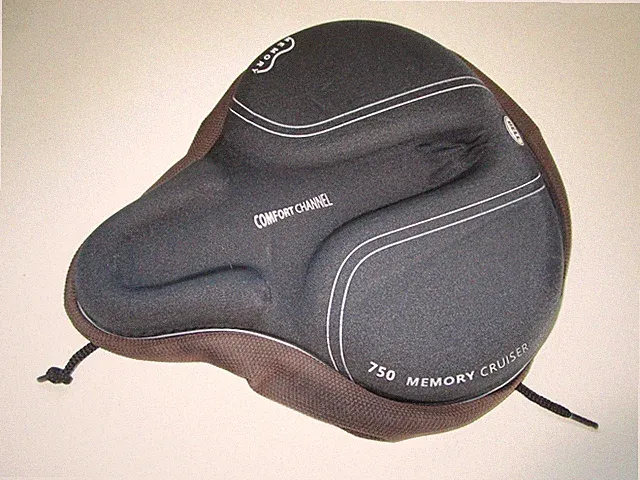 Bell Bike Seat - Memory Foam Black Adjustable Bicycle Cushion 750 Memory Cruiser