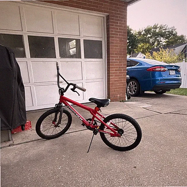 Huffy Jumper 20in BMX Bike Red/Black 1-Speed Kickstand Adjustable Seat
