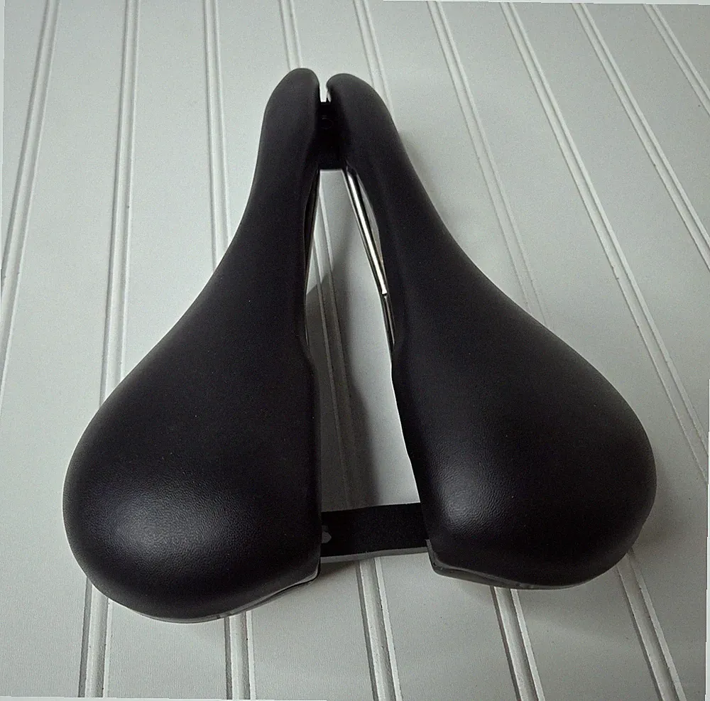 Hugeoaks CB Width Adjustable Comfortable Bicycle Saddle Seat D3