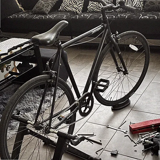 RevoSPE HARBOR Single Speed/Fixed Gear Bike 700C Black Flat Bar Rim Brakes M