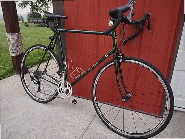 Rivendell Road Bike, Vintage 60cm Frame, original paint, Full modern build.